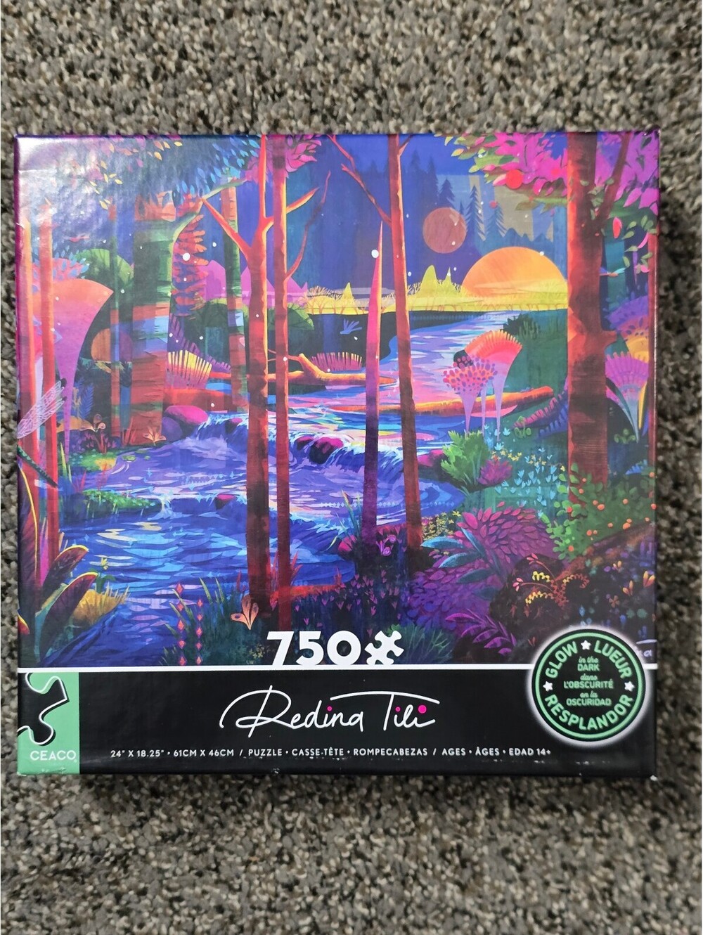 Ceaco Redina Tili 750-Piece Glow in the Dark Puzzle